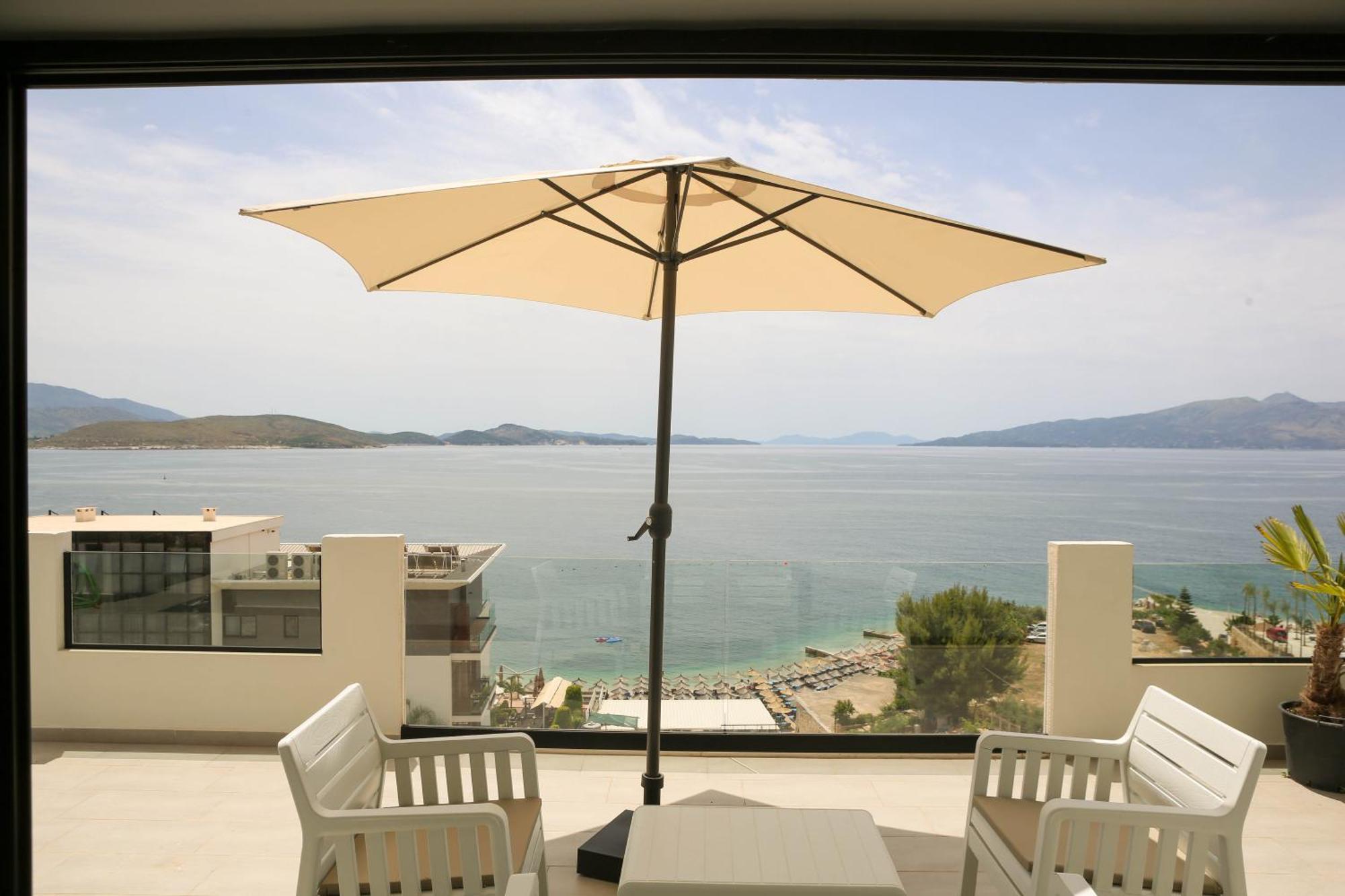 Matias Apartments Sarandë Exterior foto